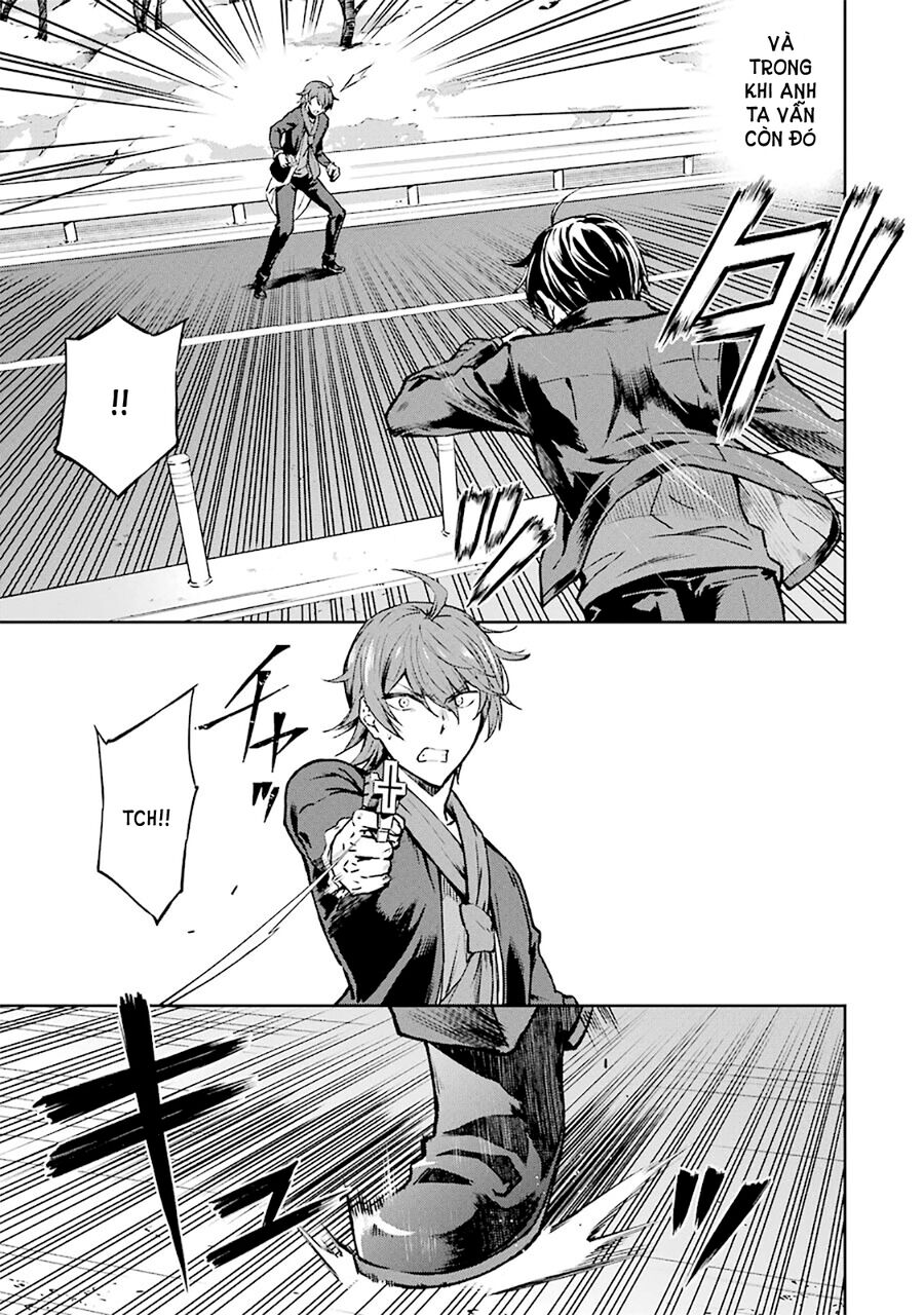 Kẻ Dị Biệt Tại Trường Trung Học Phép Thuật: Người Kế Vị Yotsuba Chap 12 - Next Chap 13